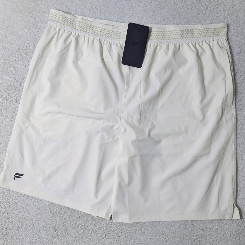 NEW! Fabletics Fundamental Shorts Mens XXL White‎ 40/9 Stretch Athletic Gym